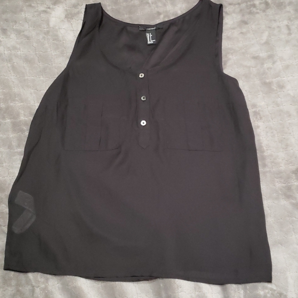 Forever 21 tank